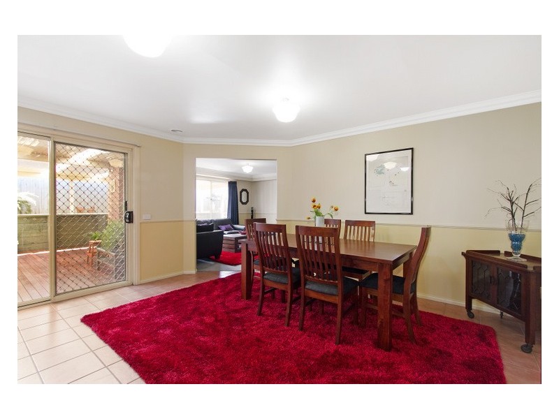 89 Bemersyde Drive, Berwick VIC 3806