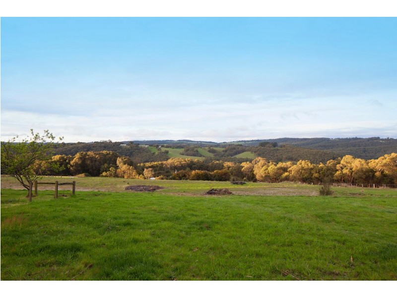 25 Walford Road, Beaconsfield Upper VIC 3808