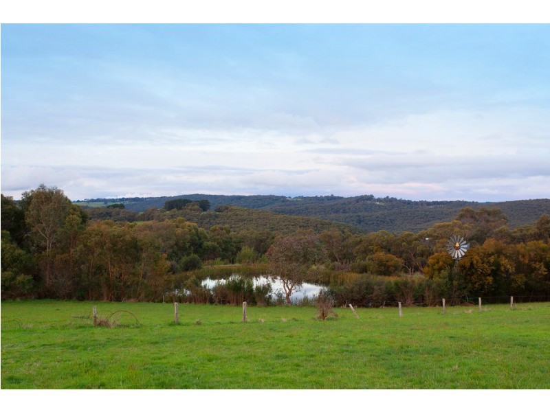 25 Walford Road, Beaconsfield Upper VIC 3808