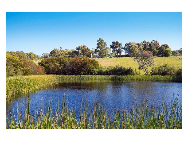 25 Walford Road, Beaconsfield Upper VIC 3808