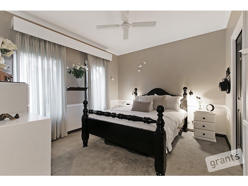 4 Furness Court, Berwick VIC 3806