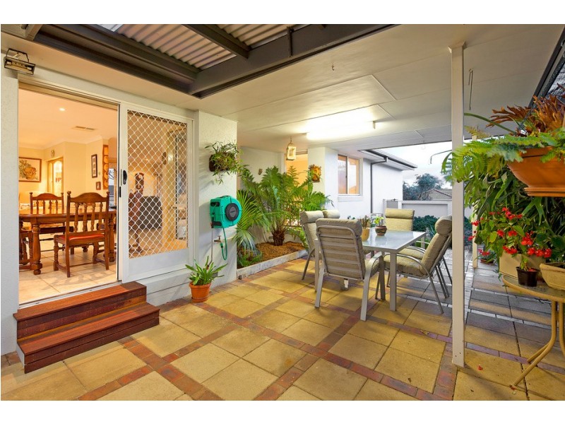 6 Kingsmere Drive, Berwick VIC 3806