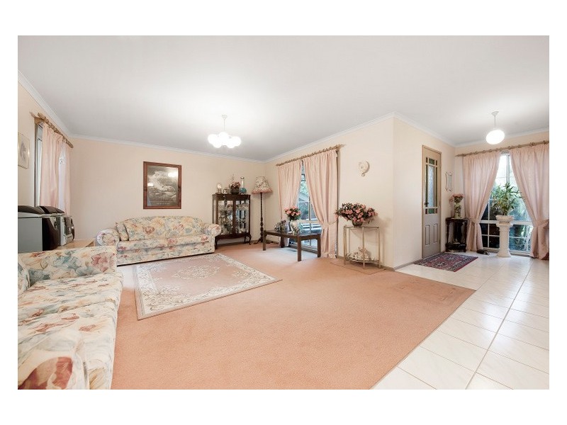 55 Brundrett Road, Narre Warren North VIC 3804