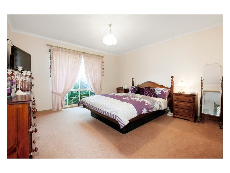 55 Brundrett Road, Narre Warren North VIC 3804