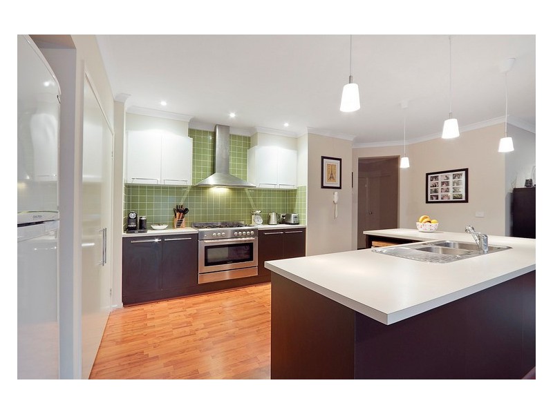 17 Montpelier Drive, Berwick VIC 3806