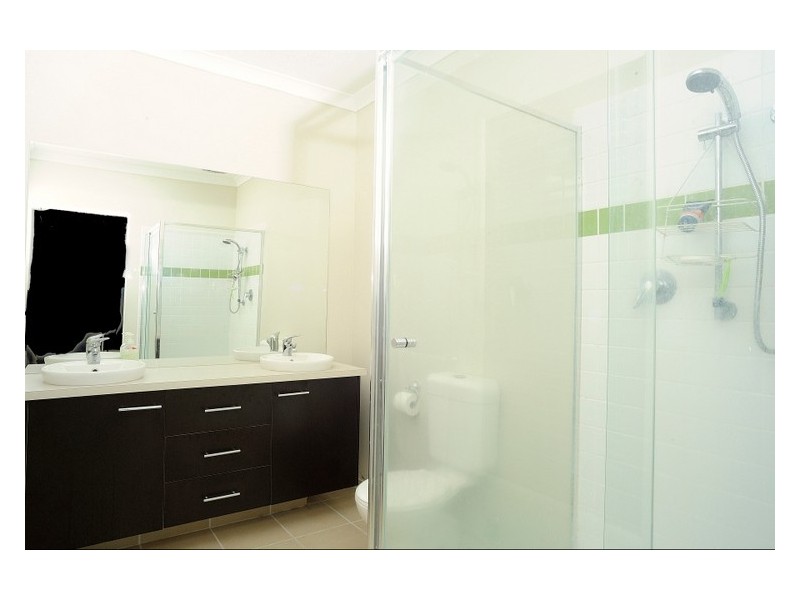 17 Montpelier Drive, Berwick VIC 3806