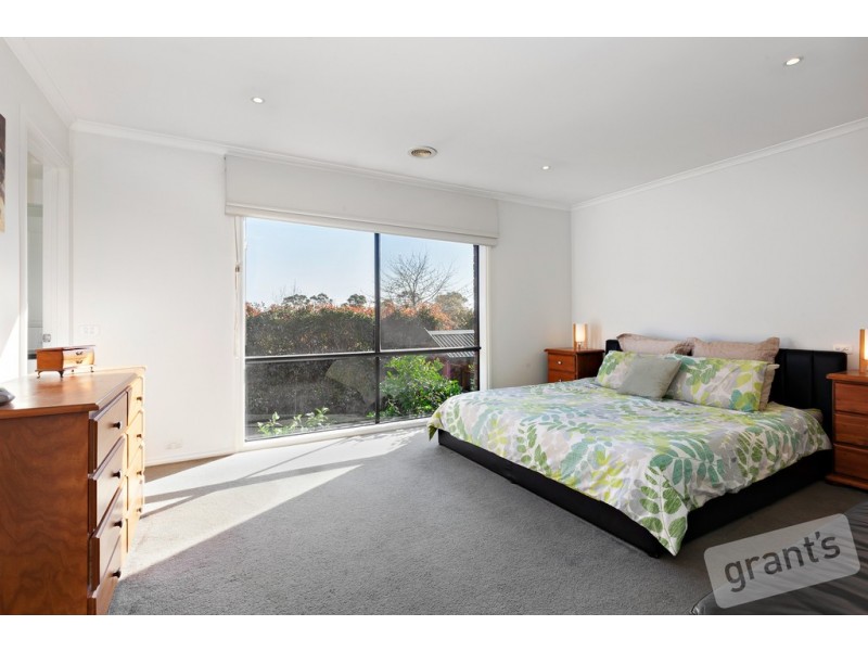 18 Ellesse Way, Berwick VIC 3806