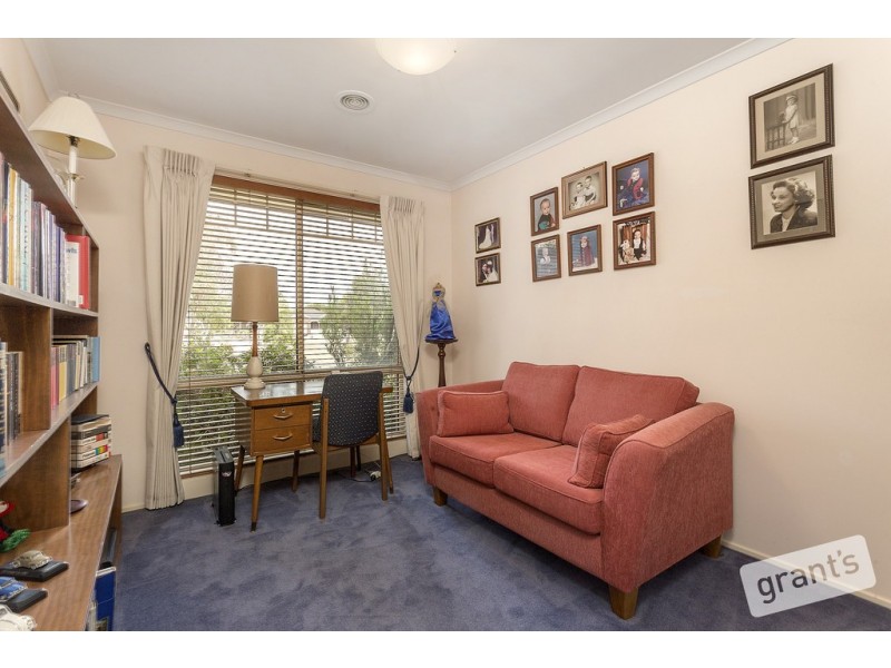 76 Wintersun Road, Berwick VIC 3806