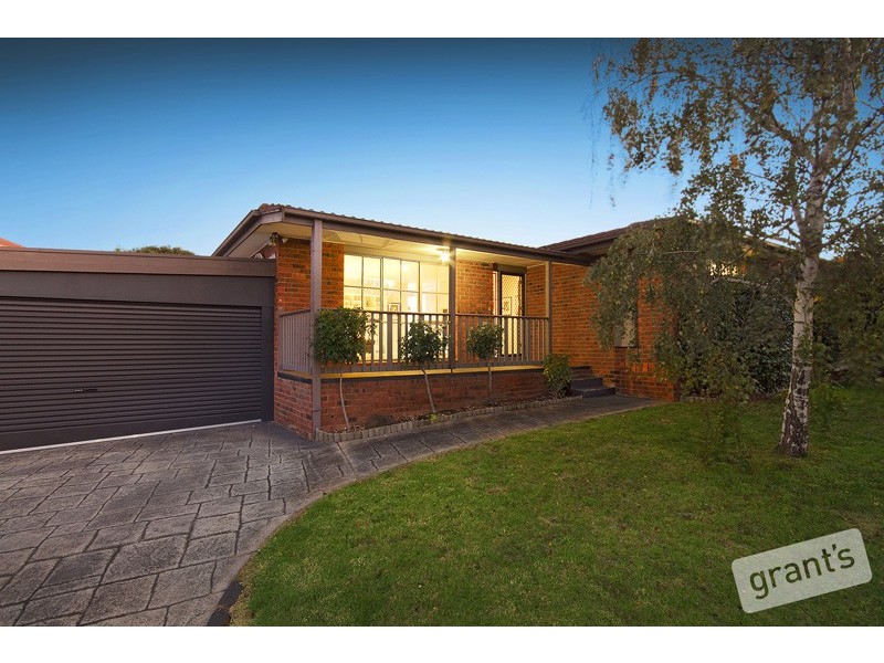 17 Lantana Drive, Narre Warren VIC 3805
