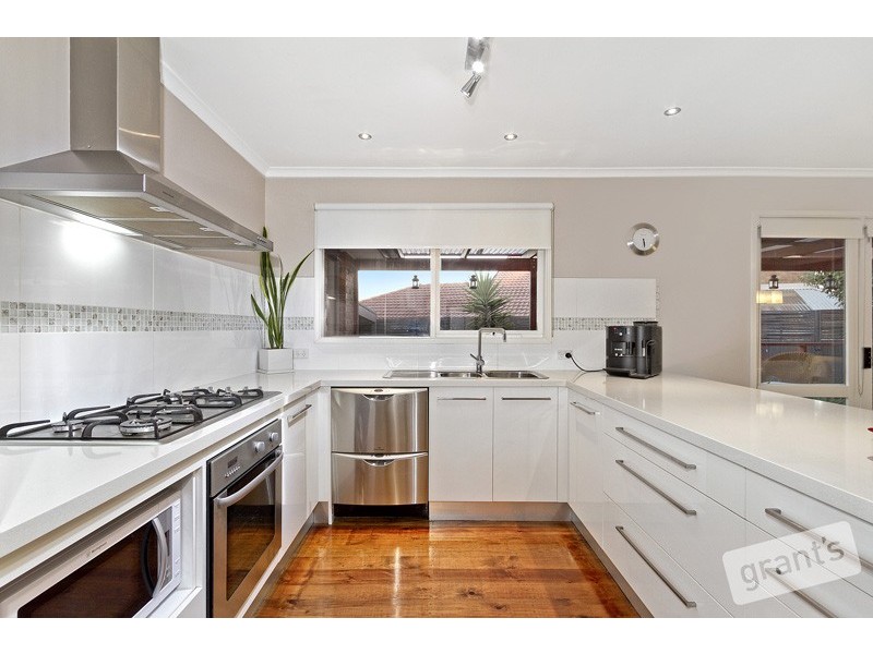 17 Lantana Drive, Narre Warren VIC 3805