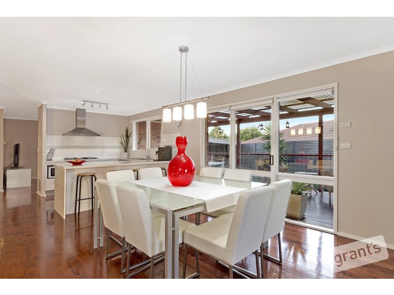 17 Lantana Drive, Narre Warren VIC 3805