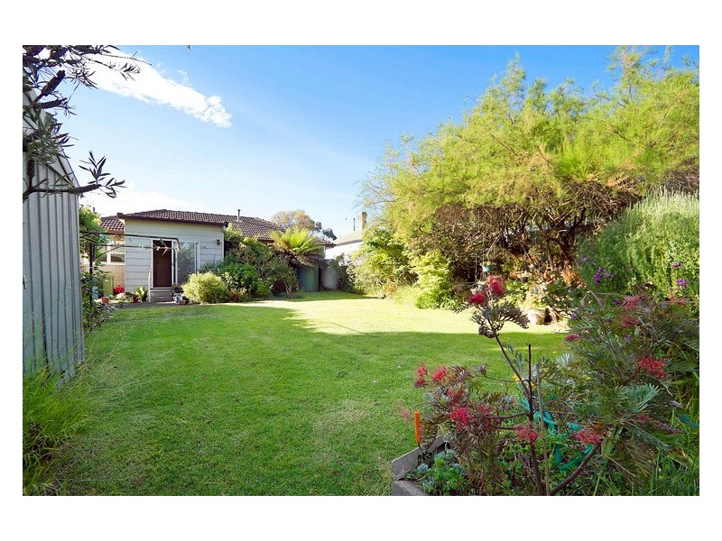 4 Wedge Street, Dandenong VIC 3175