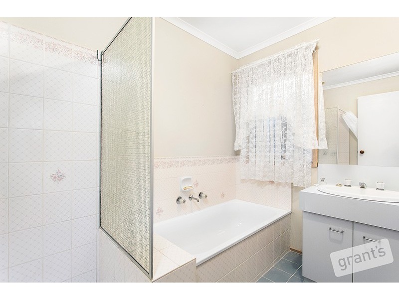 28 Kelburn Road, Berwick VIC 3806