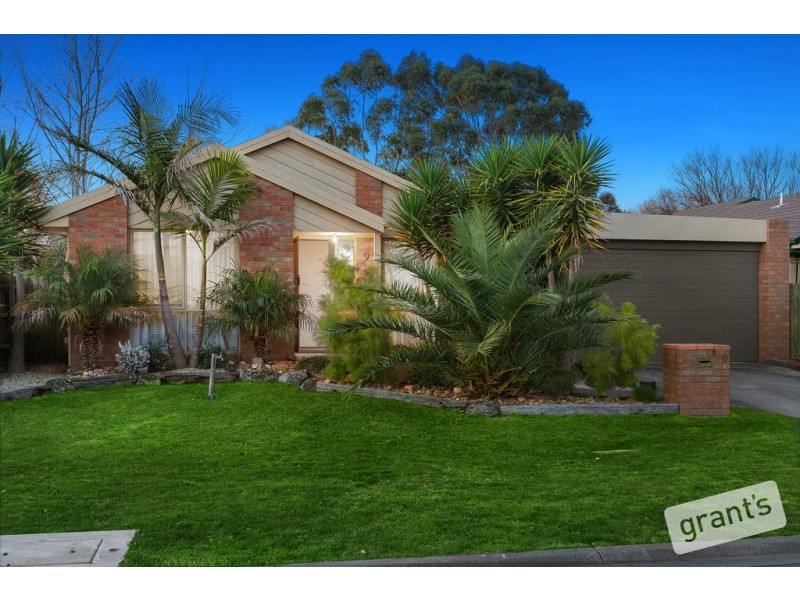 9 Cooney Close, Berwick VIC 3806