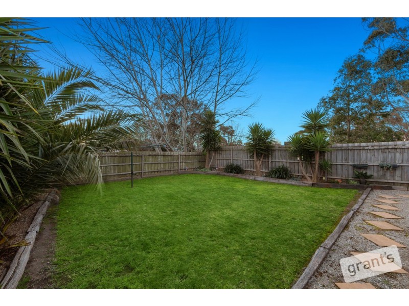 9 Cooney Close, Berwick VIC 3806