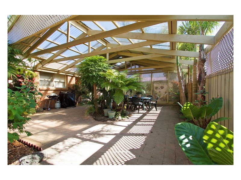 22 Warrawong Drive, Berwick VIC 3806