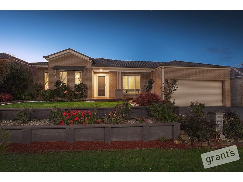 18 Daventry Court, Berwick VIC 3806