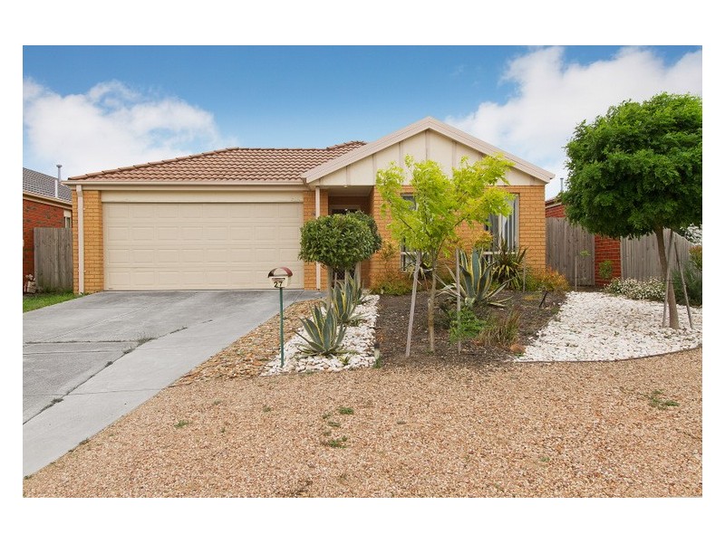 27 Elida Crescent, Narre Warren South VIC 3805