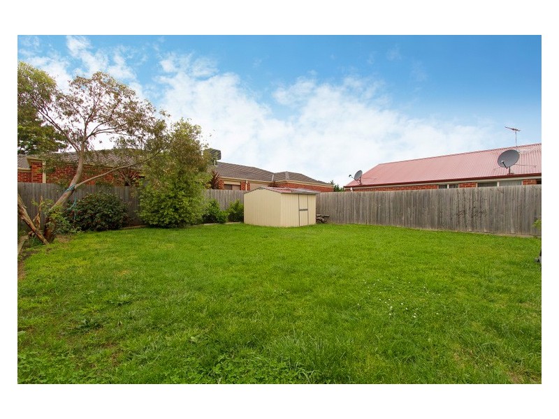 27 Elida Crescent, Narre Warren South VIC 3805
