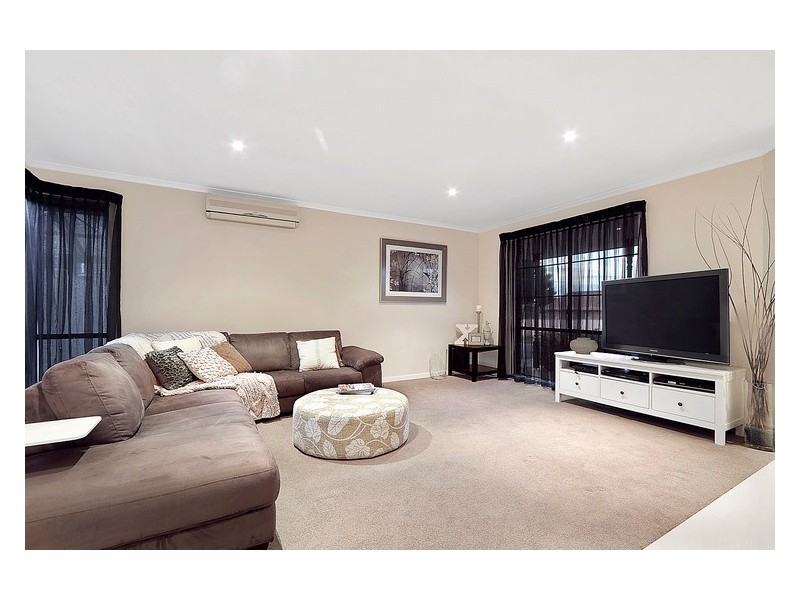 32 Christina Street, Narre Warren VIC 3805