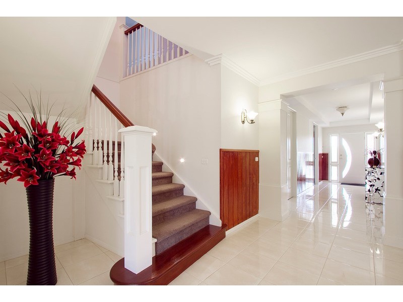 1 Misty Close, Berwick VIC 3806