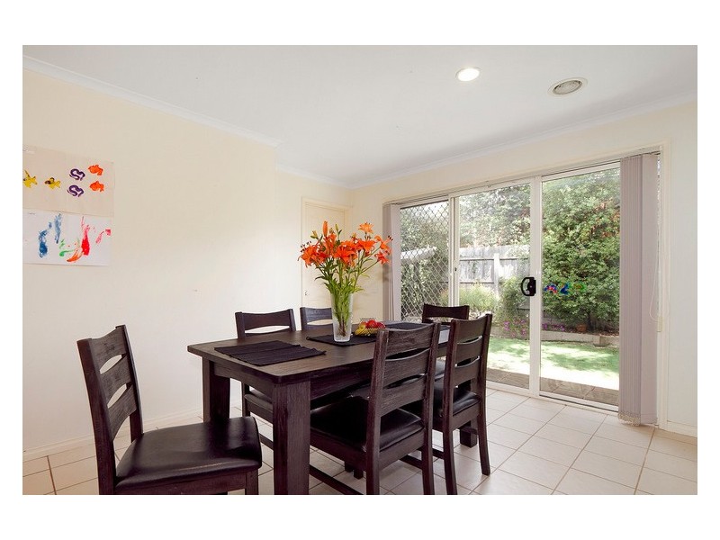 131a Bemersyde Drive, Berwick VIC 3806