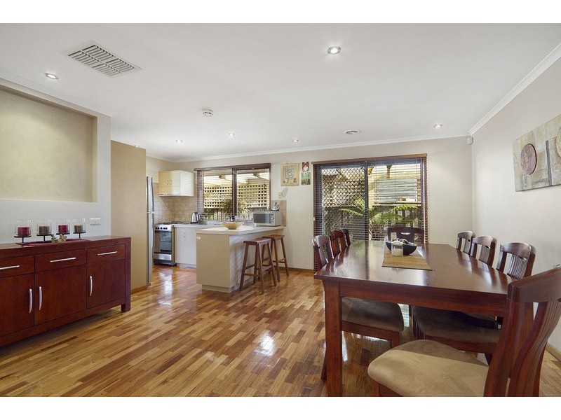 9 Narellan Drive, Hampton Park VIC 3976