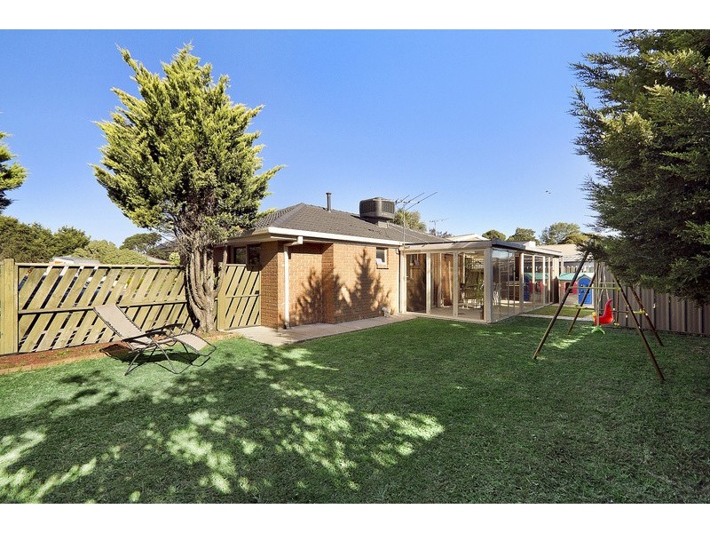 9 Narellan Drive, Hampton Park VIC 3976