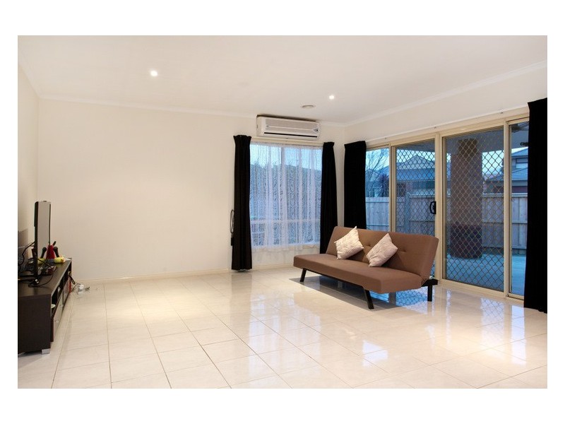 13 Vaucluse Street, Berwick VIC 3806