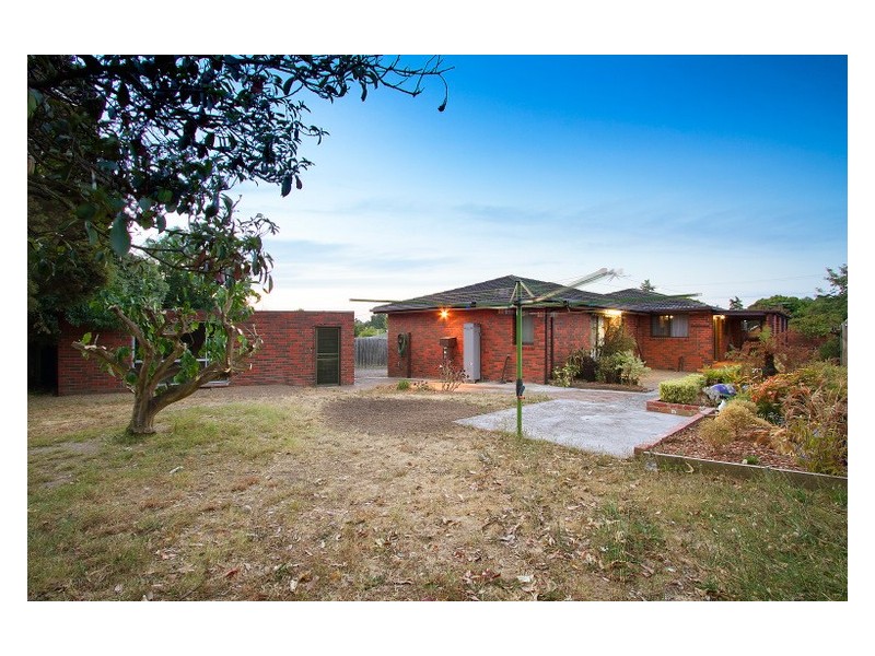 8 Rolstone Court, Narre Warren VIC 3805