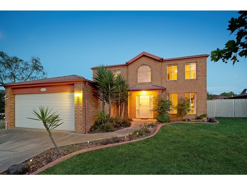 13 Cromford Crescent, Narre Warren South VIC 3805