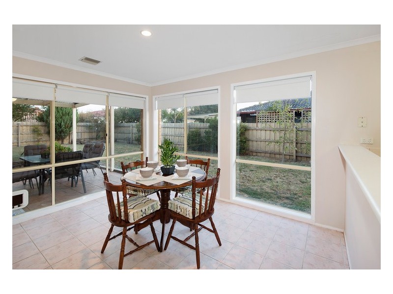 13 Cromford Crescent, Narre Warren South VIC 3805