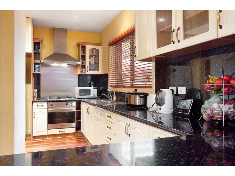 15 Aitken Court, Berwick VIC 3806