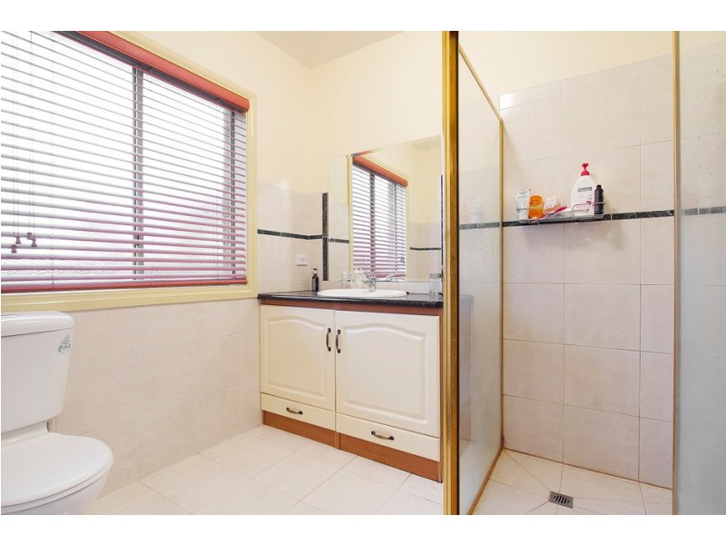 15 Aitken Court, Berwick VIC 3806