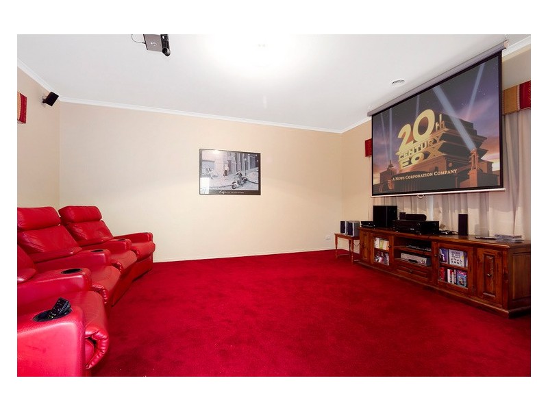 22 Ellesse Way, Berwick VIC 3806
