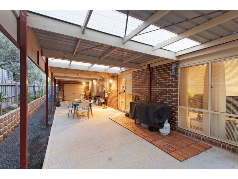 24 Turella Close, Berwick VIC 3806
