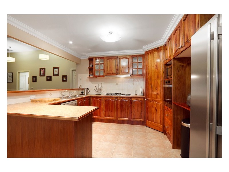 14 Balanka Court, Berwick VIC 3806