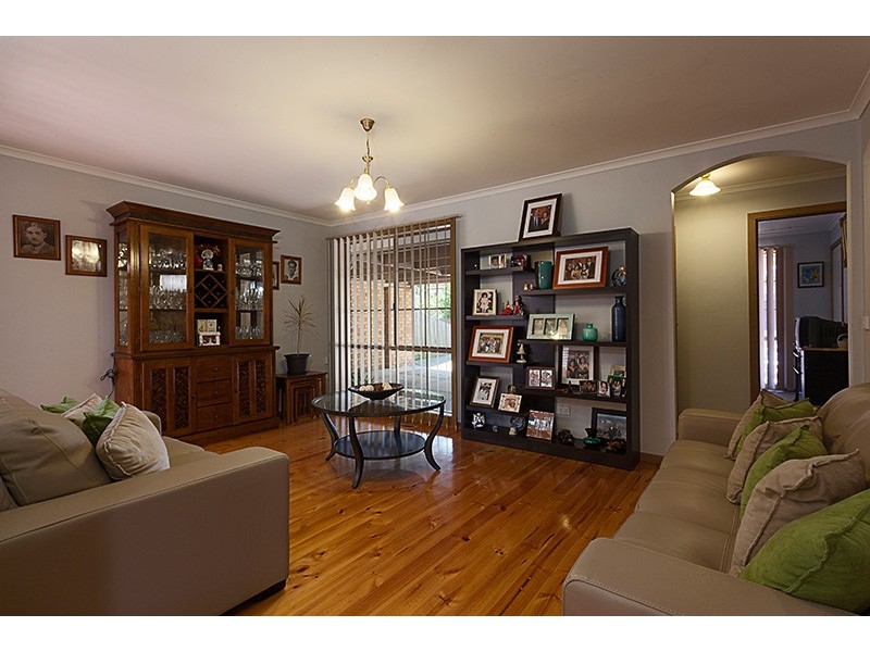 29 Leonard Avenue, Berwick VIC 3806