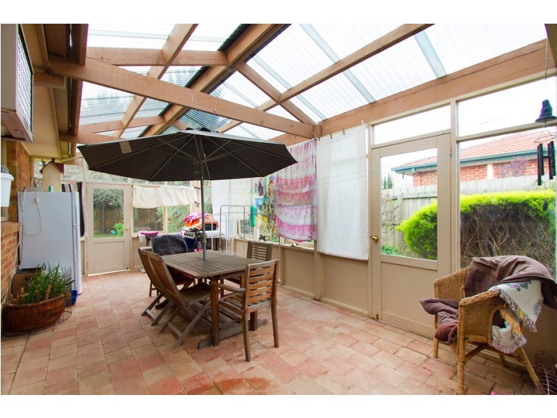 128 Bemersyde Drive, Berwick VIC 3806