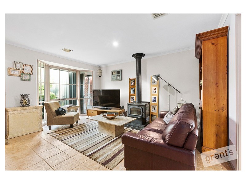 8 Beryl Court, Narre Warren VIC 3805