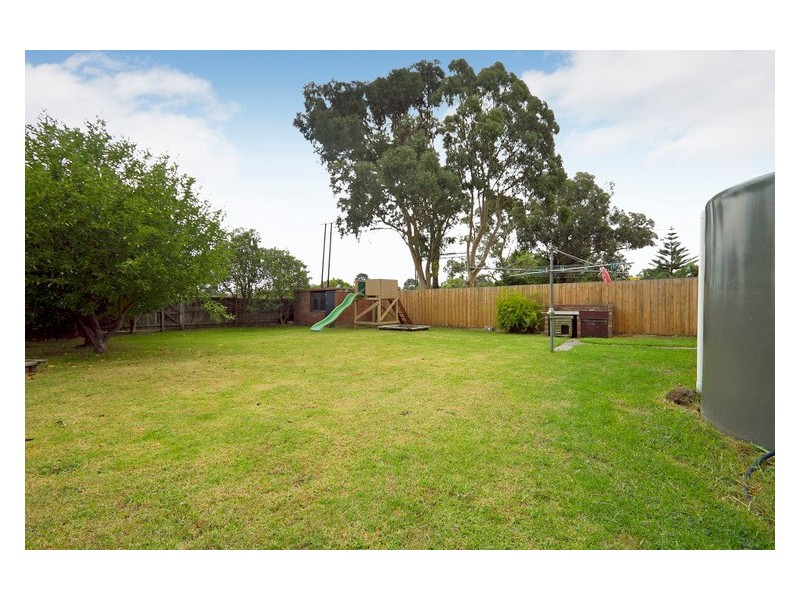 65 Valley Fair Drive, Narre Warren VIC 3805