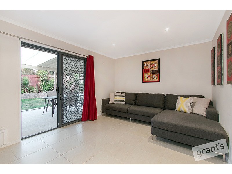 32 Insignia Crescent, Berwick VIC 3806