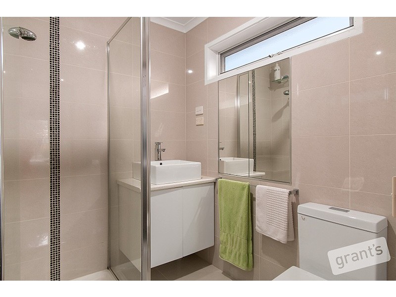 32 Insignia Crescent, Berwick VIC 3806