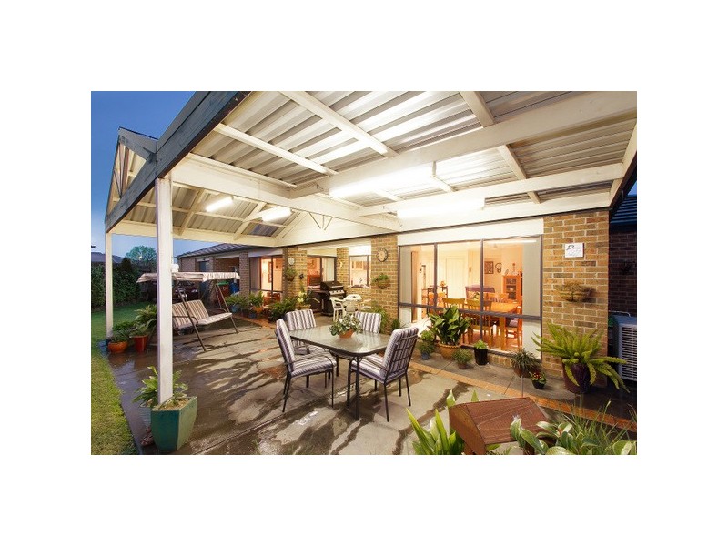 4 Kurnwill Place, Berwick VIC 3806