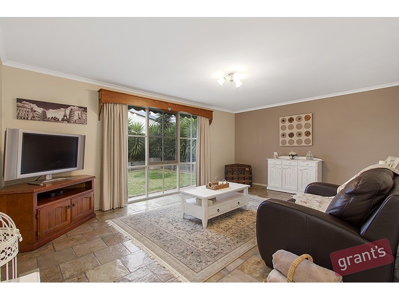 12 Diamond Court, Narre Warren North VIC 3804