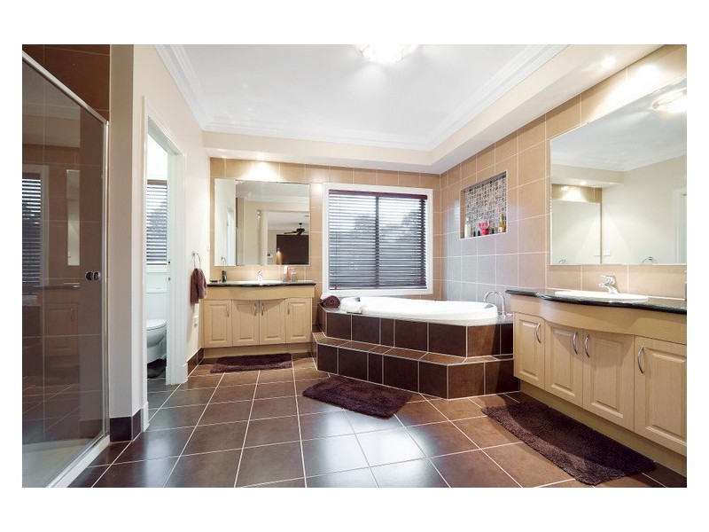 107 Brundrett Road, Narre Warren North VIC 3804