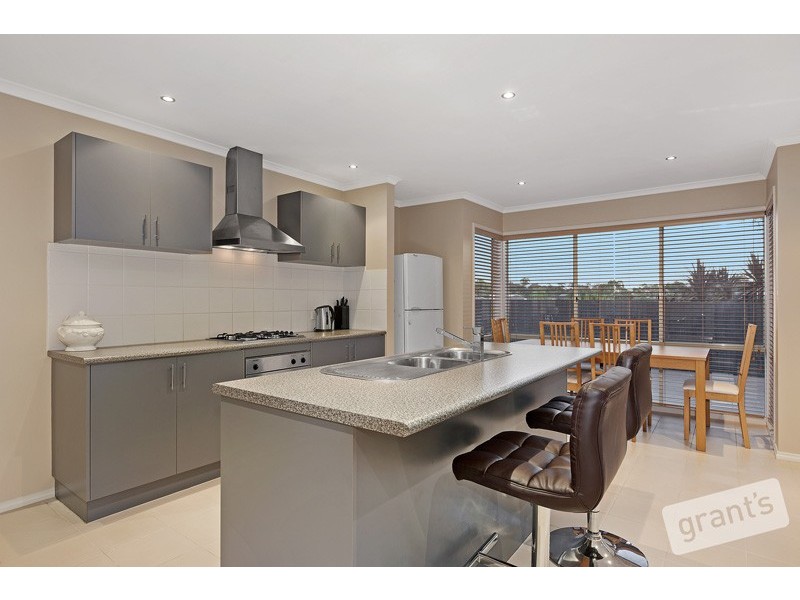 7 Coronel Way, Beaconsfield VIC 3807