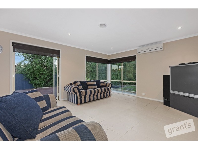 7 Coronel Way, Beaconsfield VIC 3807