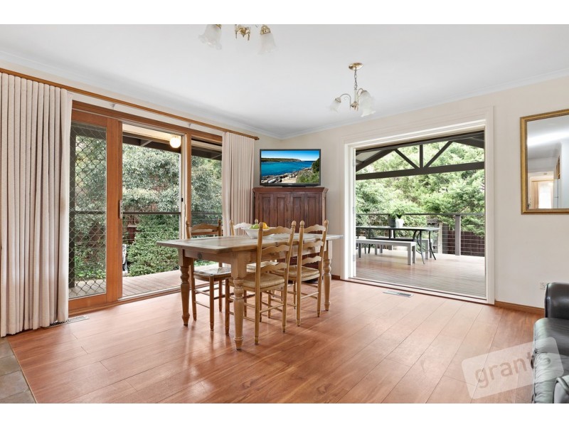 4 Tilba Court, Berwick VIC 3806