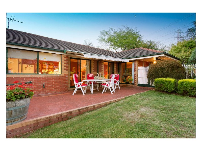 82 Inglis Road, Berwick VIC 3806